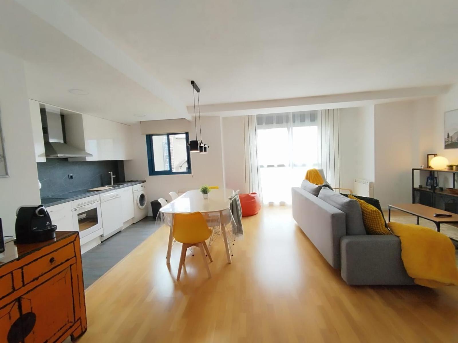 Ventanal De Saras Petfriendly Garaje Trastero Y Chimenea - Arafita Apartment