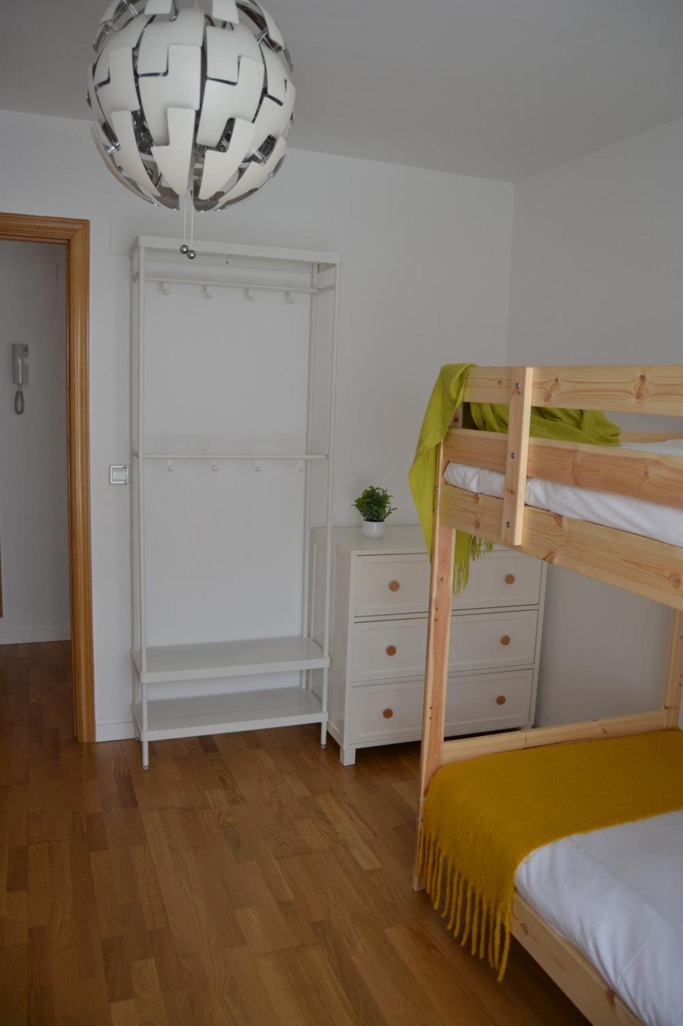 Apartment Ventanal De Saras Petfriendly Garaje Trastero Y Chimenea - Arafita